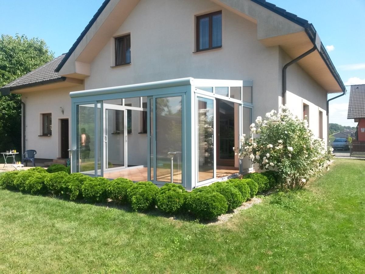 bílá hliníková zimní zahrada