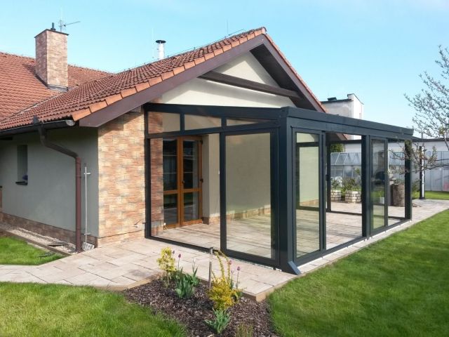 Zimní zahrada z hliníkové pergoly