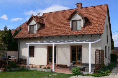 levne-hlinikove-pergoly-bila-187