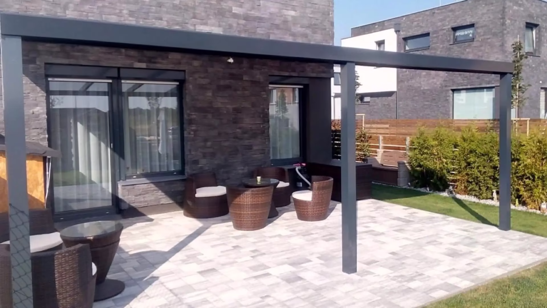 Hliníková pergola ECO na české terase